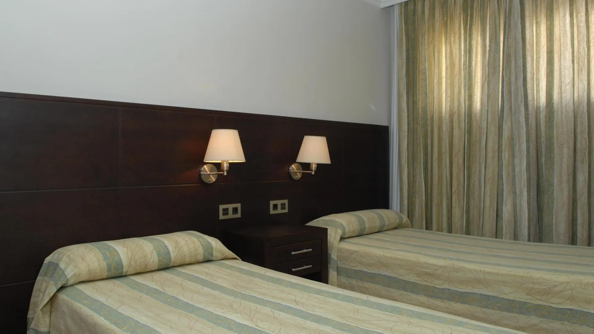 Tc Apartamentos Rocamar Puerto Rico